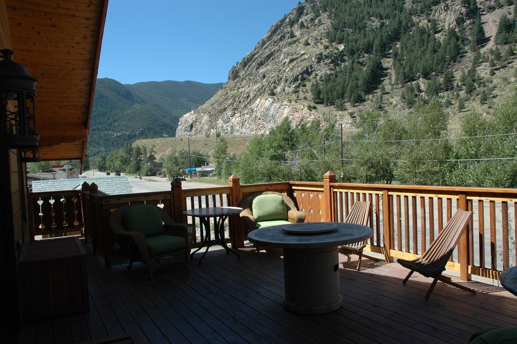 Hotel Chateau Chamonix Georgetown Eksteriør billede